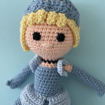 Poor Princess amigurumi