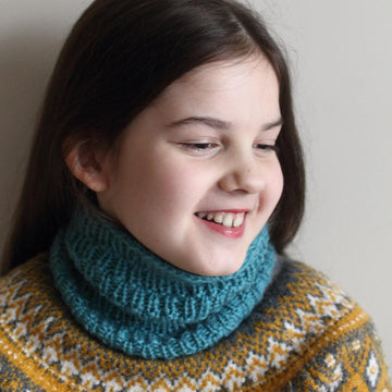 Peregrine Cowl for Aran yarn