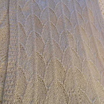 OYSTER SHELLS KNITTED STOLE