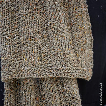 Angular Path Scarf