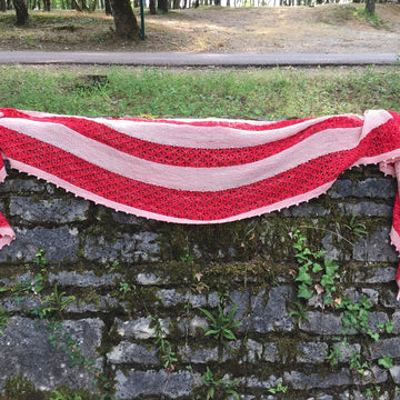Poppy shawl