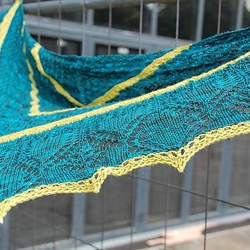 Curlew over Salcombe, shawl