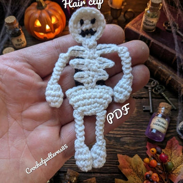 Skeleton hair clip English_us