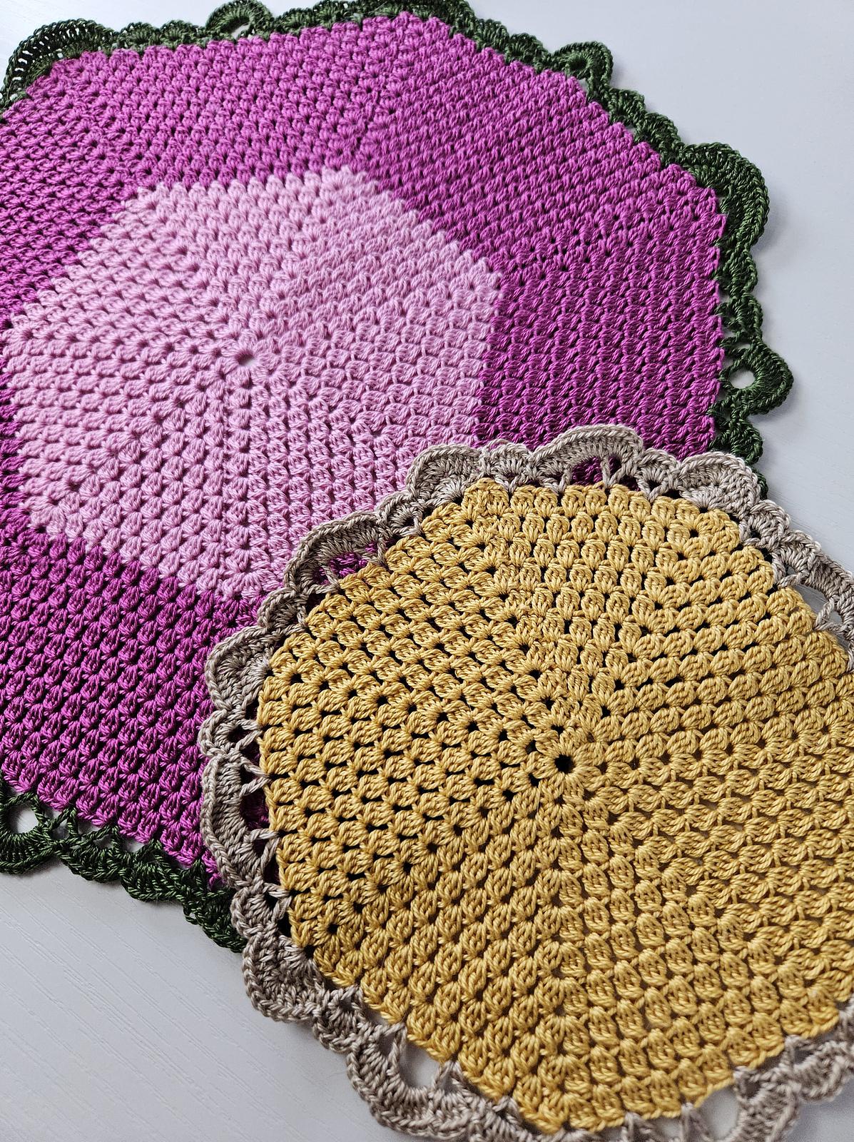 Peonia Doily and Coaster