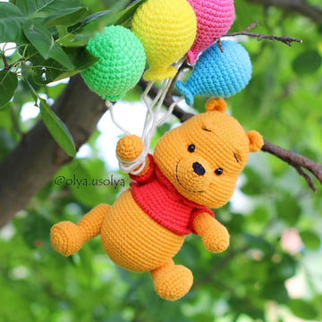 Winnie the Pooh + Honeypot + bees (PDF + 7 videos)