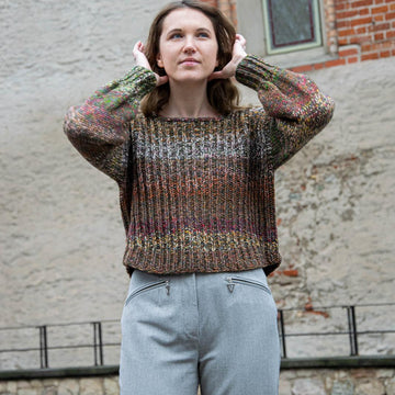 Along sweater