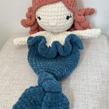 Sonia Mermaid Snuggler