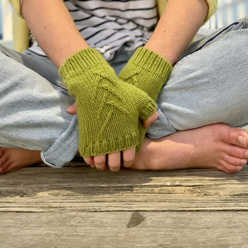 Themeda Mitts
