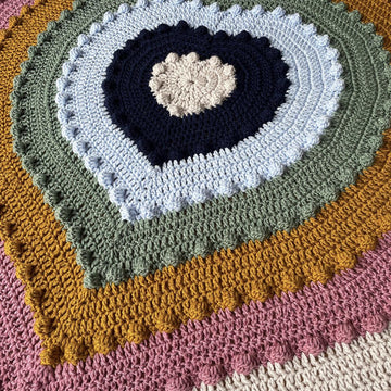 Atria Heart Bobble blanket