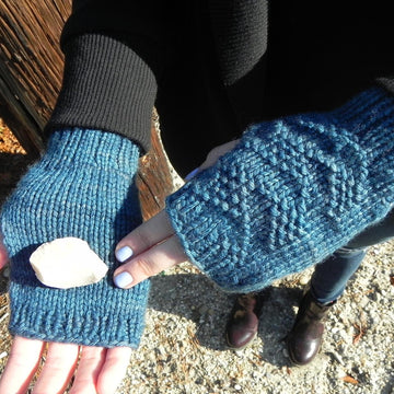 Smooth Stone (mitts)