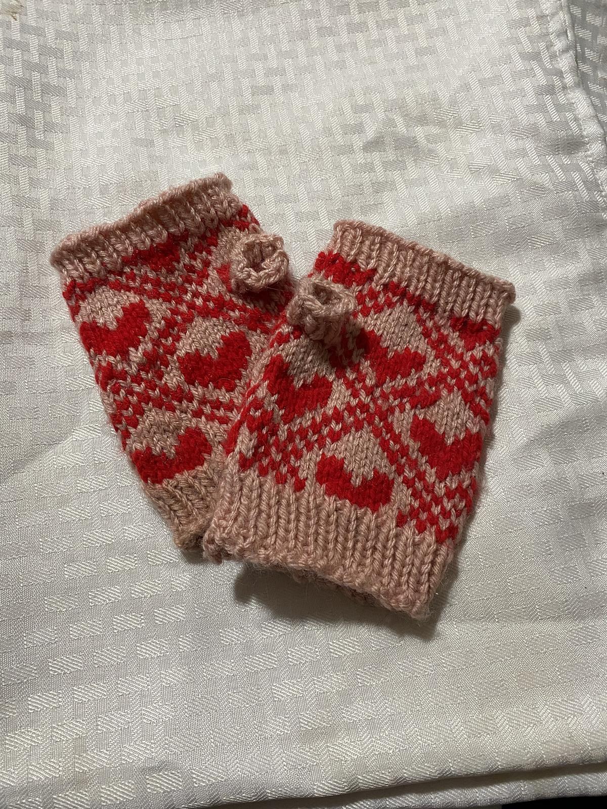 Love Hearts Mitts
