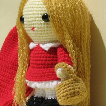 Red Ridding Hood Amigurumi Pattern