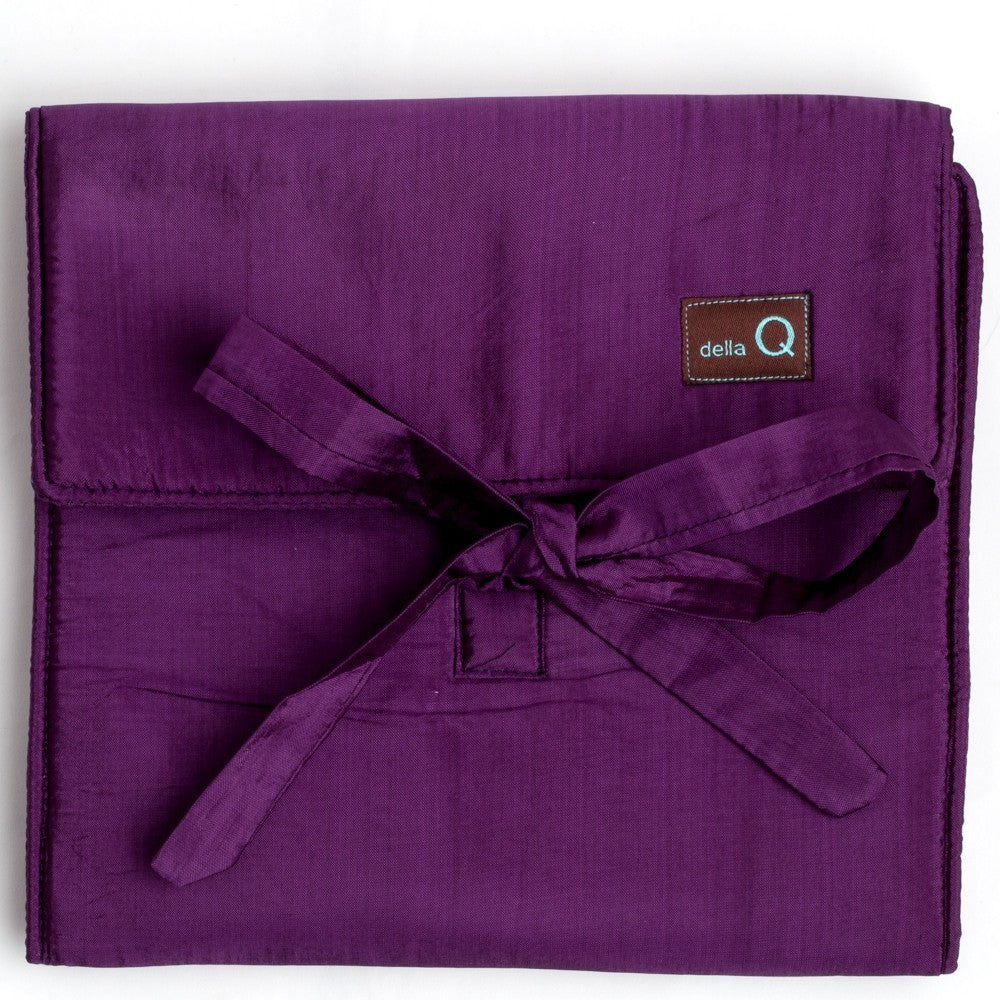 della Q The Que Theo- Circular Needle Case