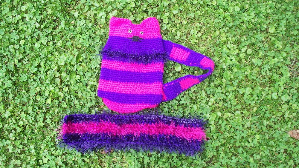 Wonderland Cheshire Cat Bag and Scarf Set