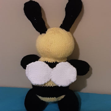 Mini Cuddly Bumble Bee Pattern
