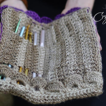 Cascading Crochet Hook Case