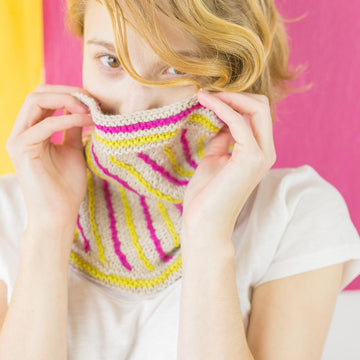 May Pole Cowl