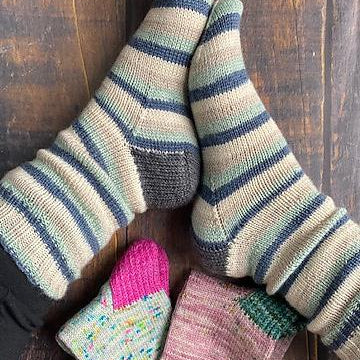 Debs Basic Socks