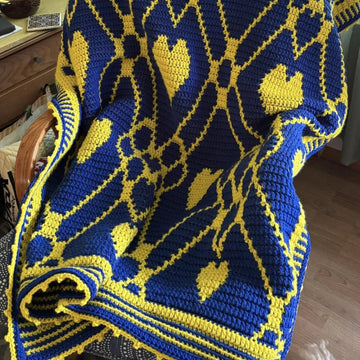 Plaid Hearts Throw - Overlay Mosaic Crochet Pattern