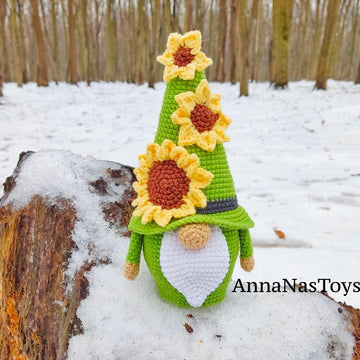 Sunflower gnome