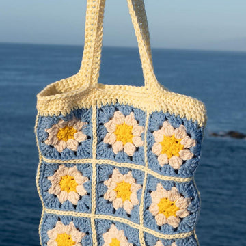 Daisy Granny Square Bag