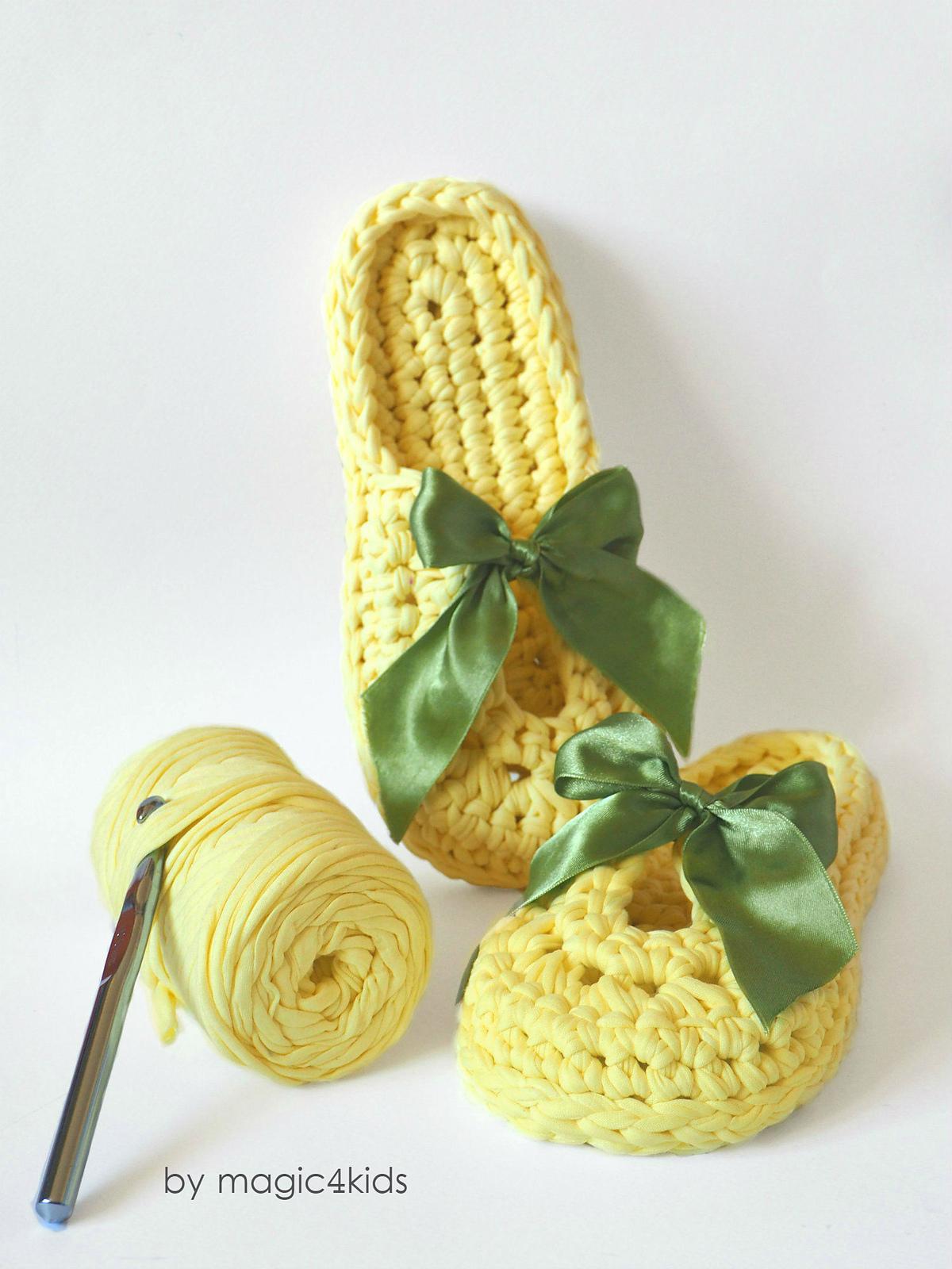 Adjustable T-shirt yarn slippers