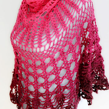 Triangular shawl "dreamcatcher"