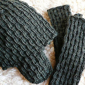 Paris-Roubaix Mitts, Hat, and Scarf