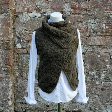 Loden wrap / sleeveless jacket