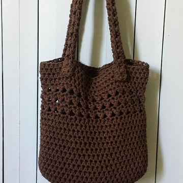 Crochet Bag Pattern: Timeless Tote