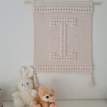 Letter I Wallhanging