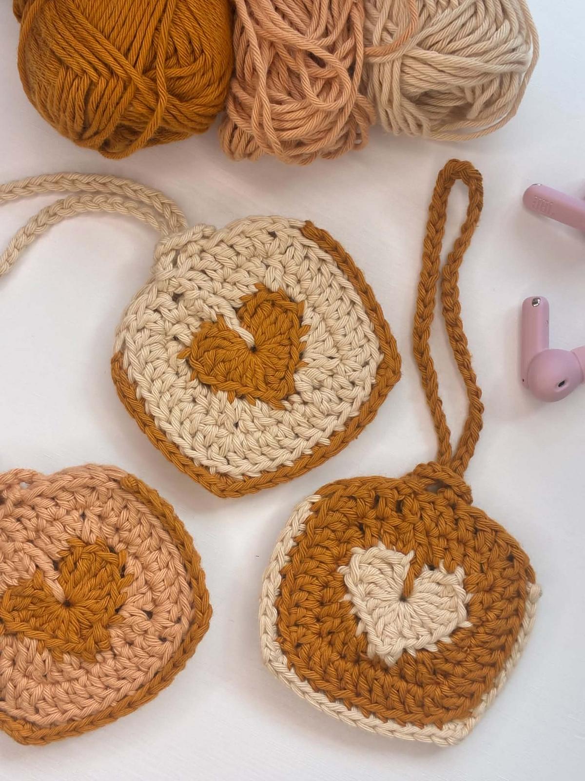 Heart Airpod Case