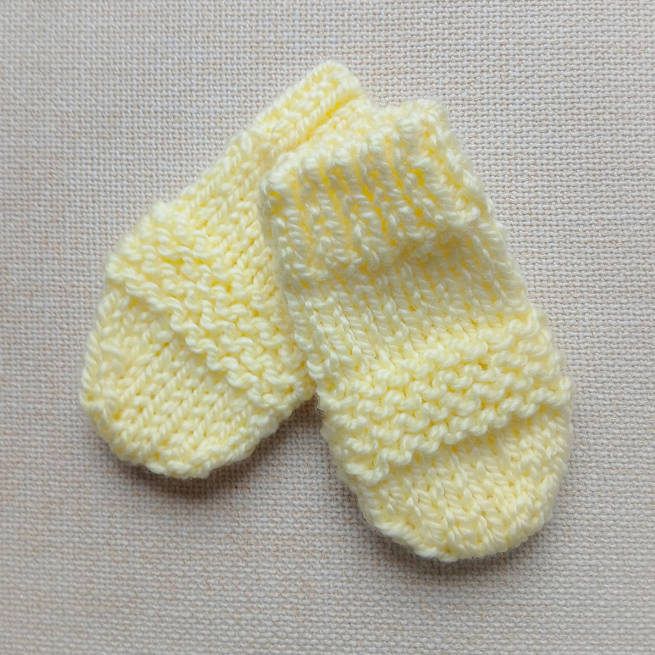 Little Lemon Mittens