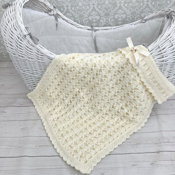 208-Moses Basket Blanket Crochet Pattern - 208