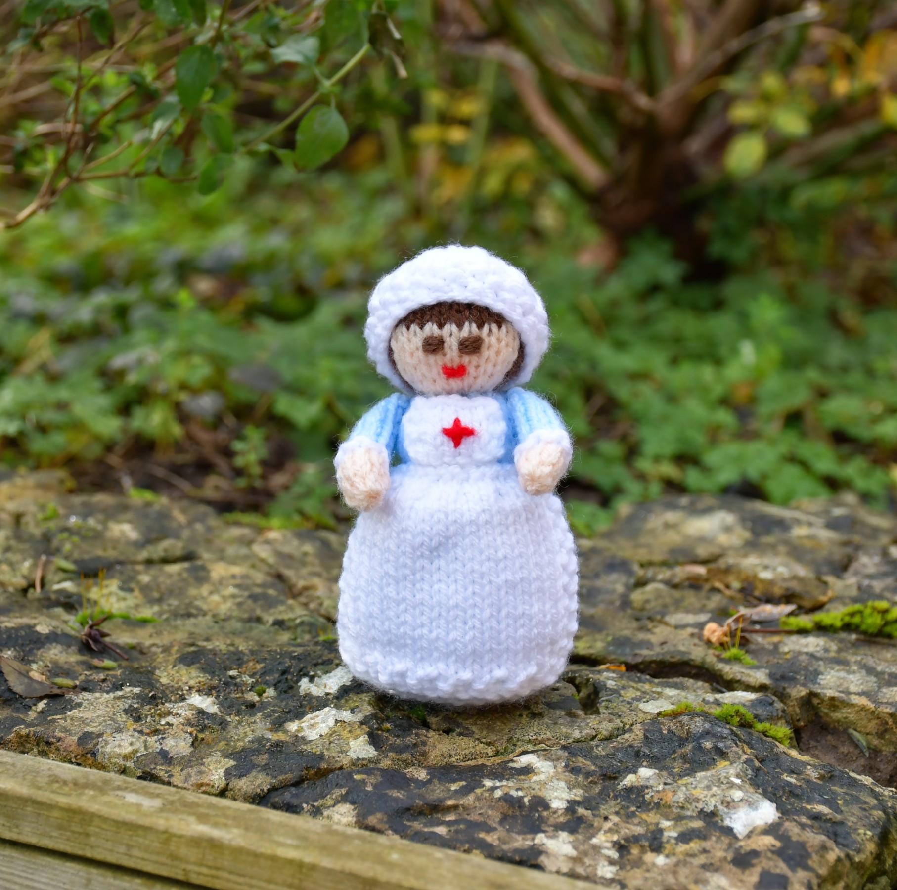 Miniature WWI Red Cross Nurse Doll Knitting Pattern - Toy Knitting Pattern
