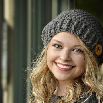 Button Tab Slouchy Hat / Pattern 020