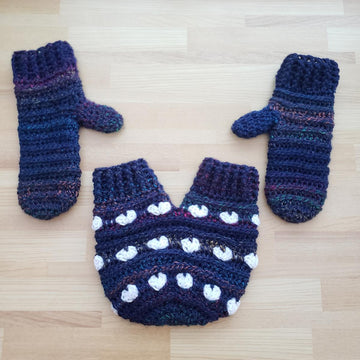 Hold My Hand Mitten