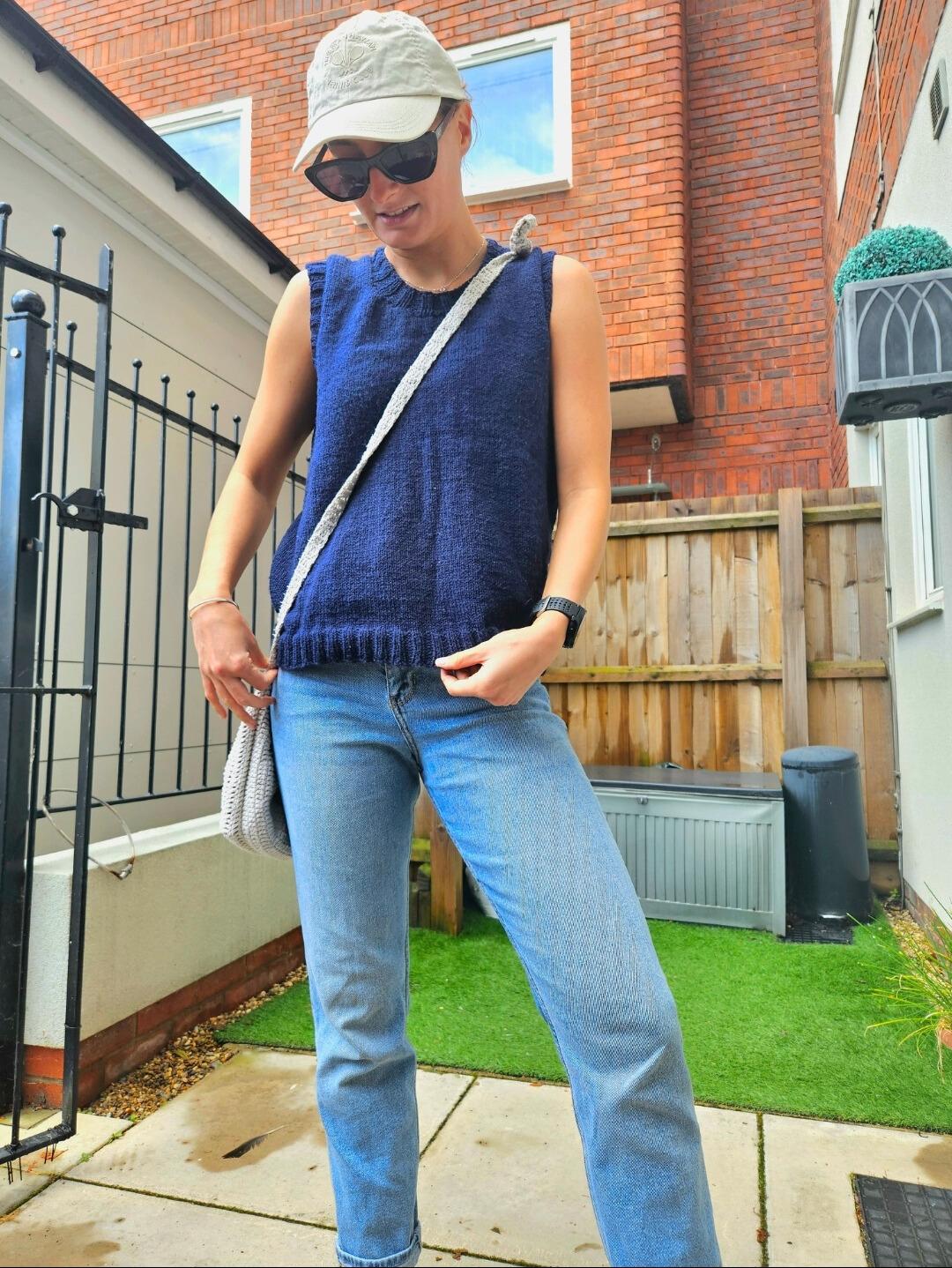 Simple sweater vest