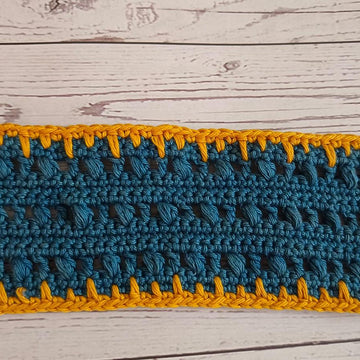 Pillars 'n' Spikes Mug Cozy