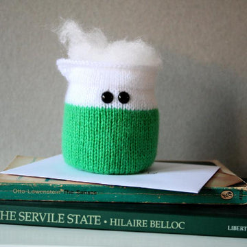 Amigurumi Bubbling Beaker