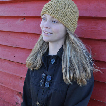 Hosta hat