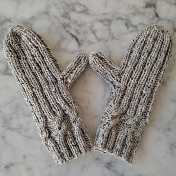 Simple Cable Mittens