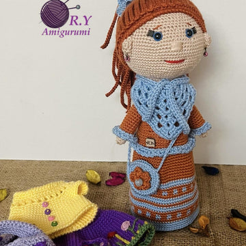Amigurumi Lala autumn outfit