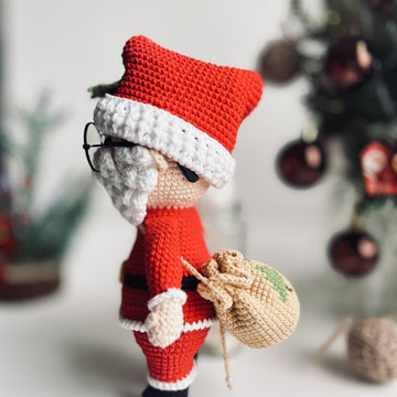 SANTA CLAUS