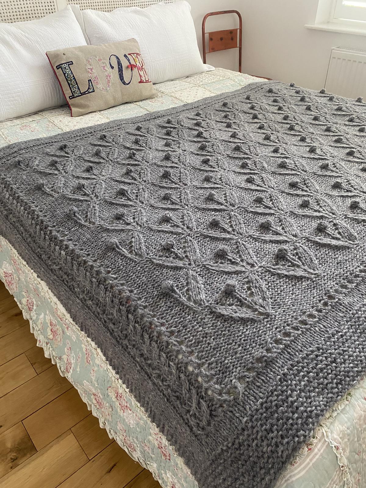 Blooming Trellis Blanket