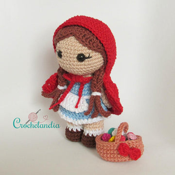 Little Red Riding Hood amigurumi doll - crochet pattern by Crochelandia