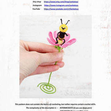 Micro Bee with flower