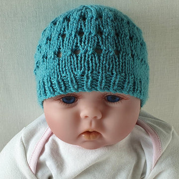 Poppy - Babies eyelet stitch beanie