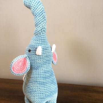 Paolo the amigurumi elephant