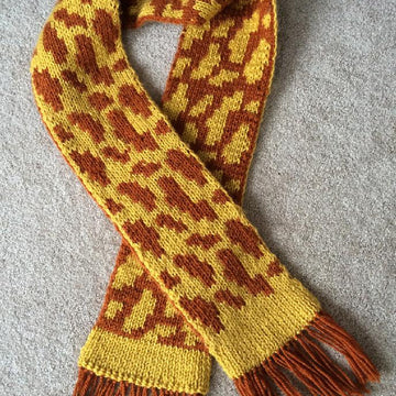 ROFL Giraffe Scarf